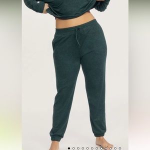 Girlfriend Collective ReSet Joggers in Moss